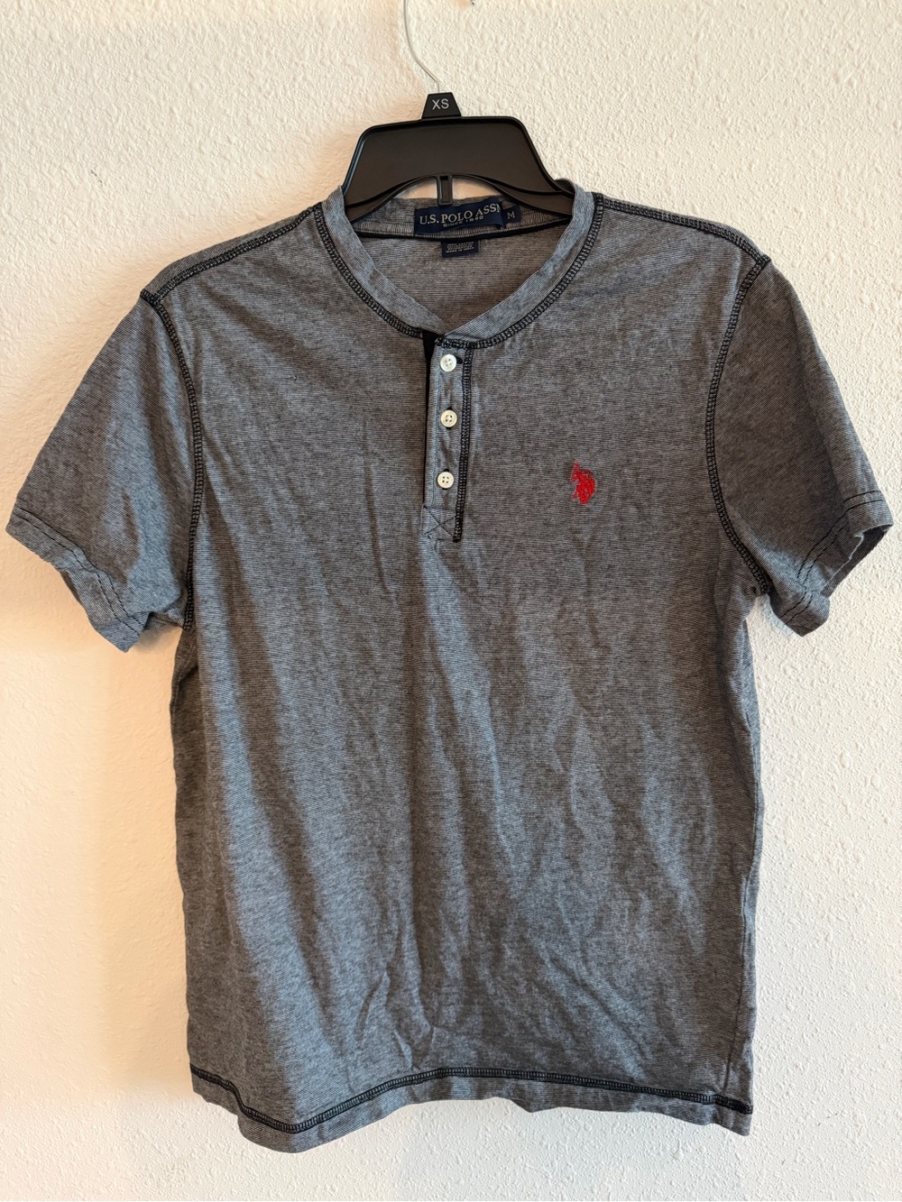 U.S. Polo Assn. Men's Gray Short Sleeve Henley with Red Logo